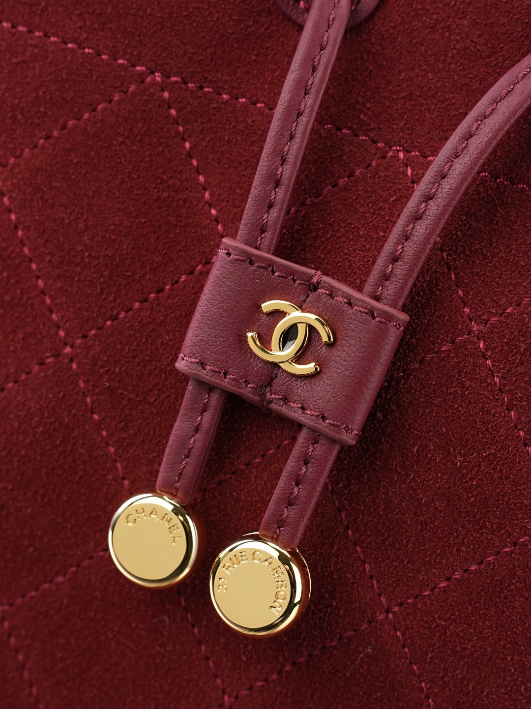 CHANEL 샤넬 26B스웨이드 버킷백 (스몰) 가방 / 6537