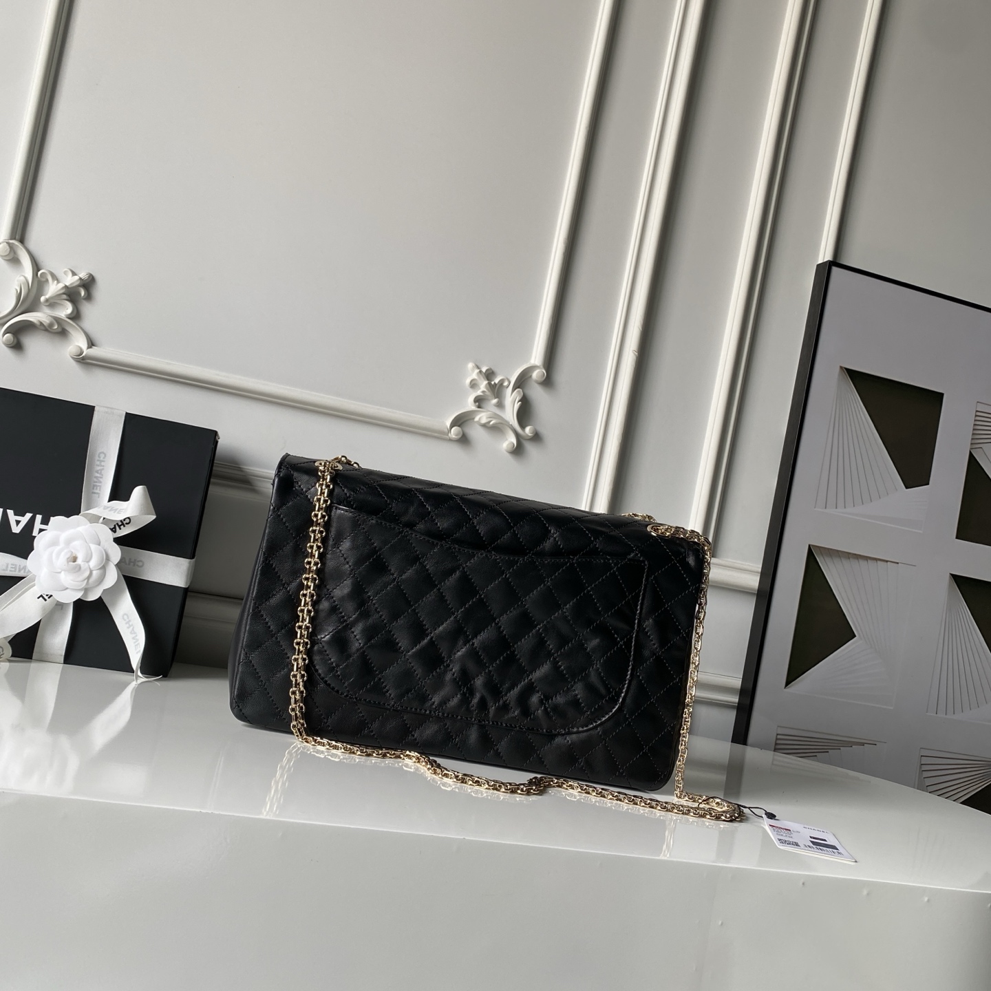 CHANEL A37587 샤넬 26S 크러쉬드 크링클드 카프스킨 클래식 2.55 백 (31cm) 가방