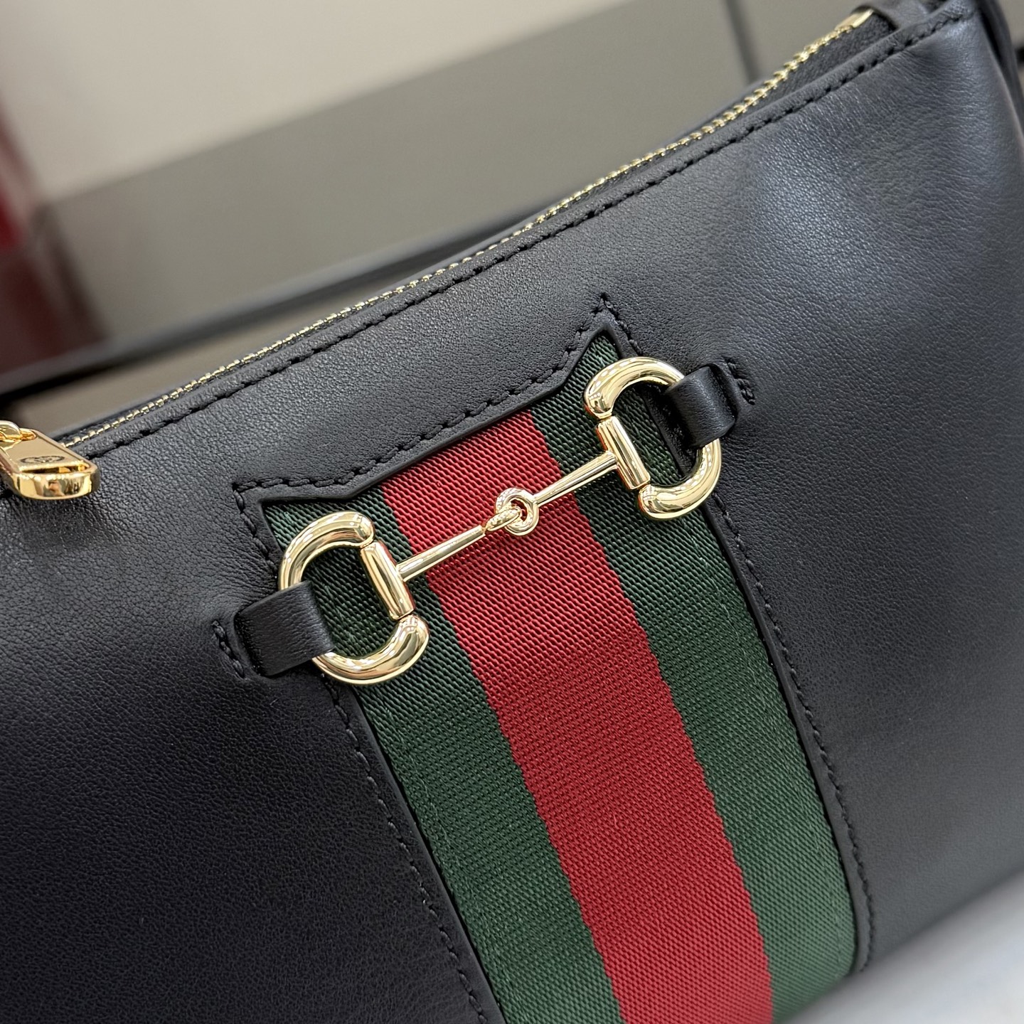 [Gucci] 구찌 26SS 홀스빗 웹 레더 미니 숄더백 가방