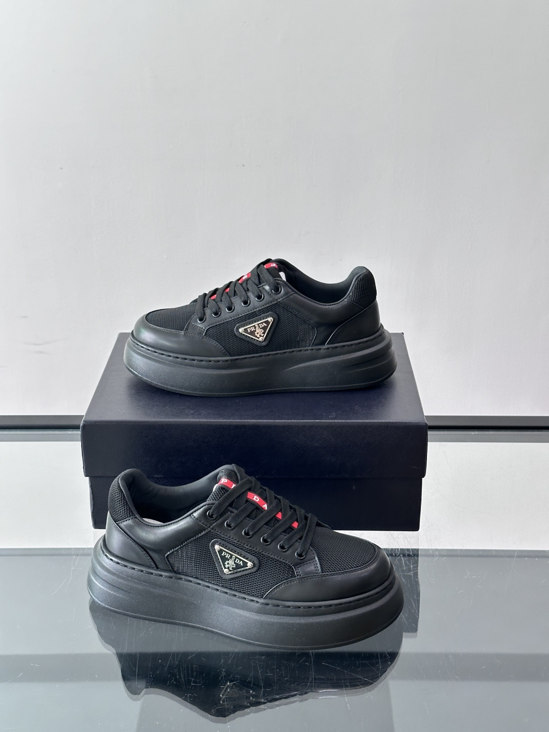 [Prada] 프라다 투톤 믹스 레더 & 메쉬 스니커즈 신발