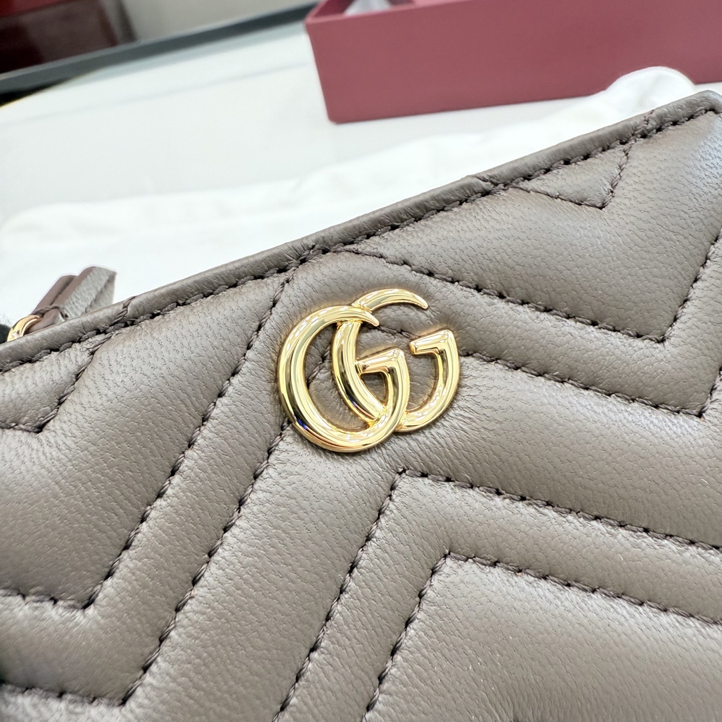 GUCCI 구찌 GG 마몽(GG Marmont) 컬렉션 - 퀼팅 카드/컴팩트 지갑
