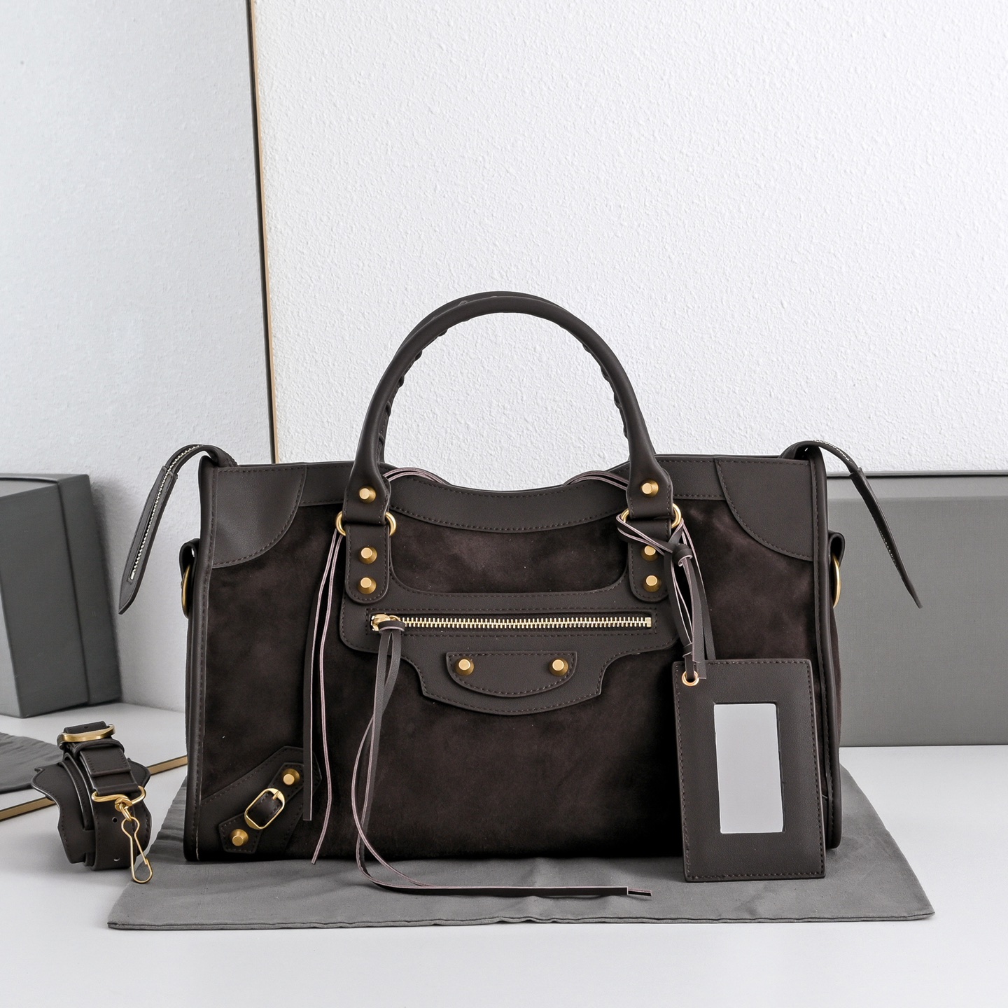 BALENCIAGA 발렌시아가 Le City 르 시티 스웨이드 컴비네이션 카프스킨 모터사이클 백 (브라운) 가방