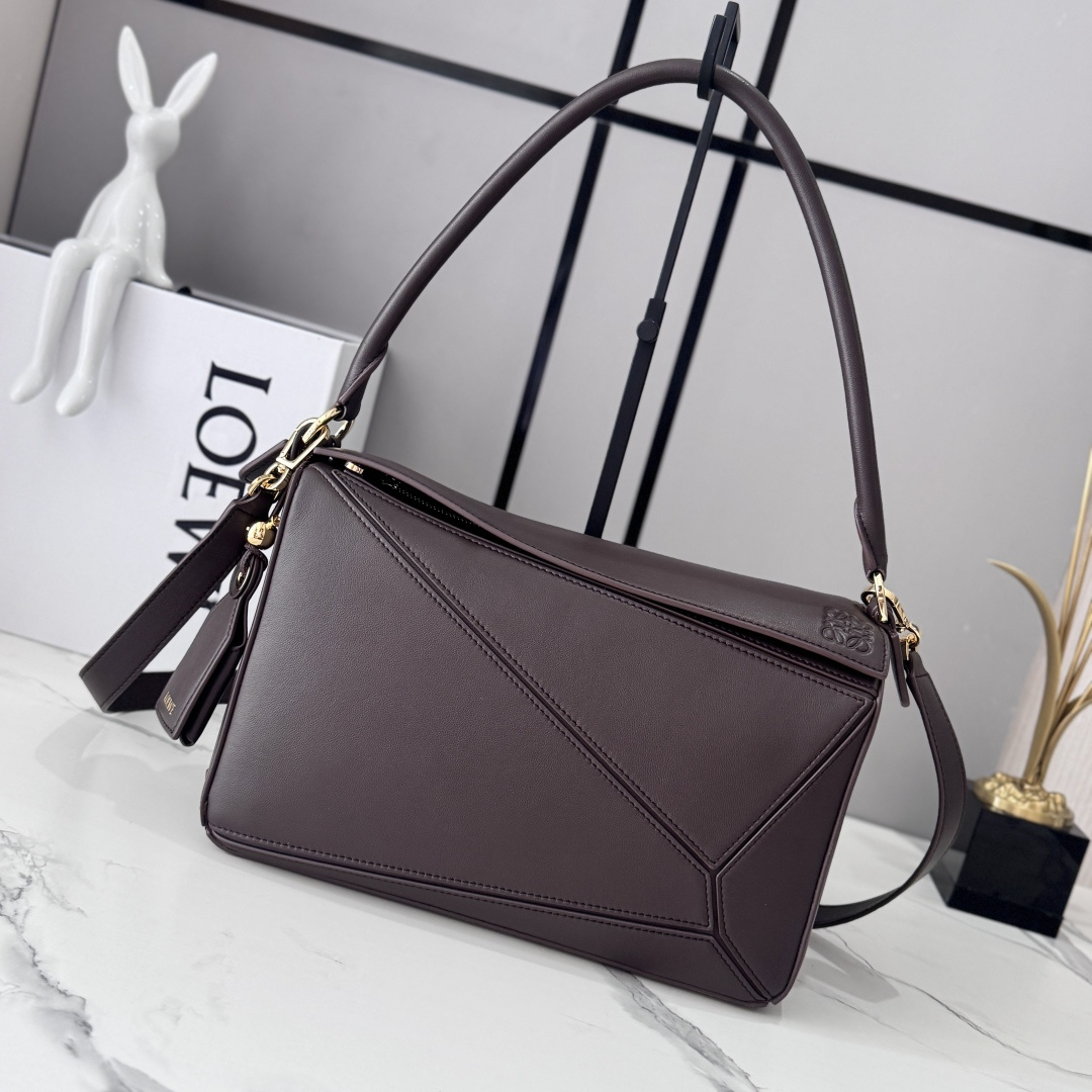 Loewe 로에베 페더라이트(Featherlight Puzzle) 퍼즐 미디엄 핸드백 가방