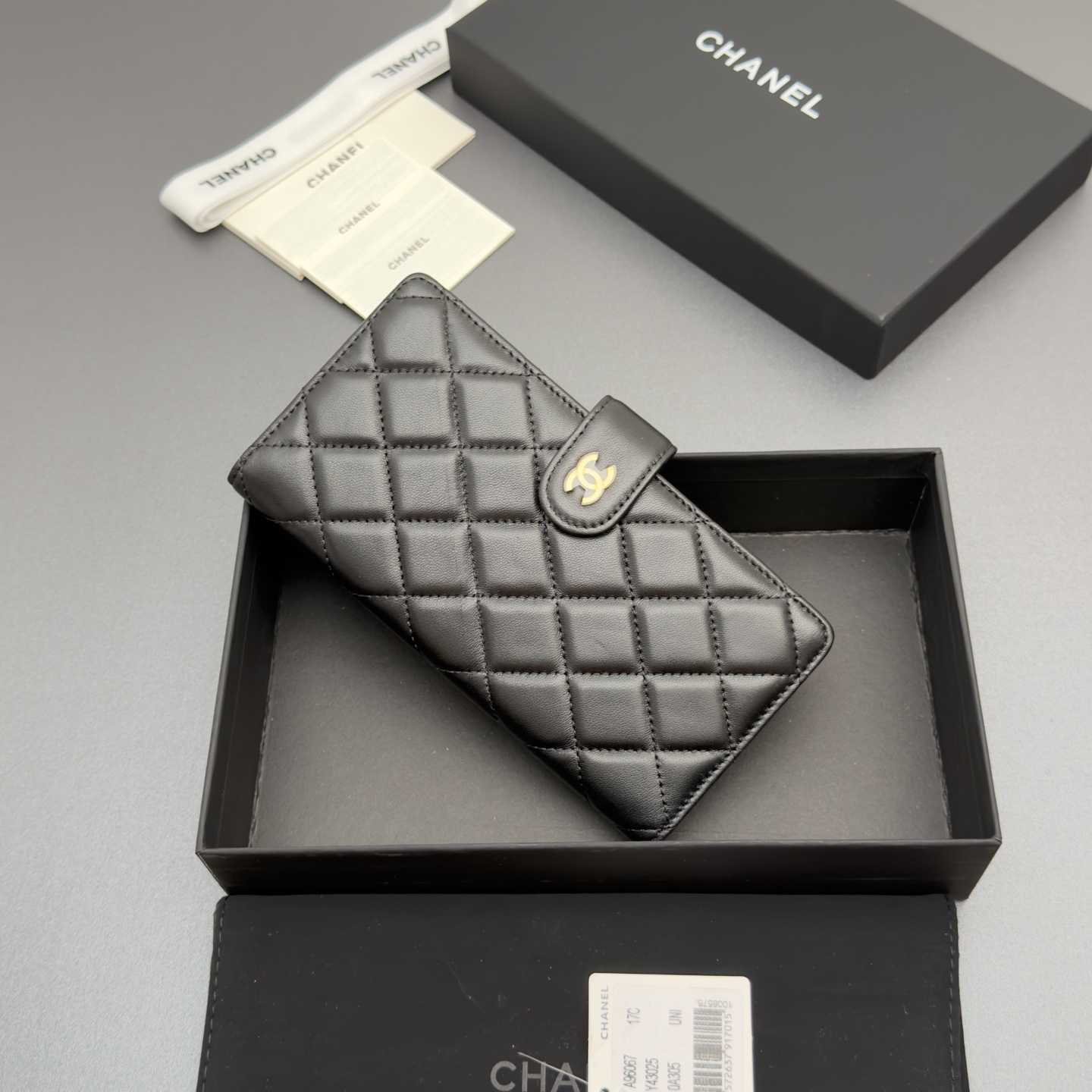 Chanel 샤넬 퀼팅 롱 월렛 지갑