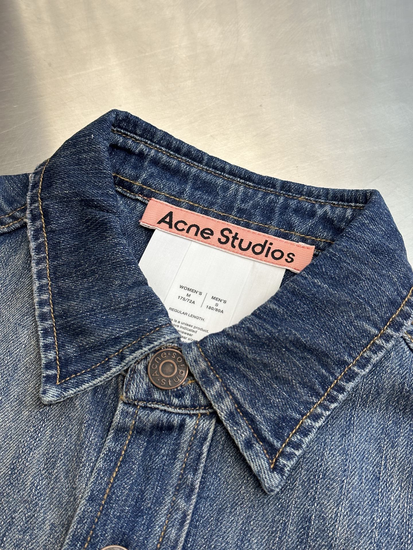 아크네 스튜디오(ACNE STUDIOS) 페인팅 워싱 데님 셔츠 의류