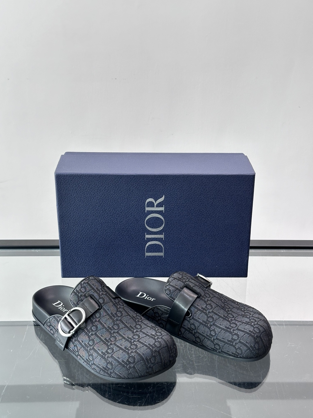 [Dior] 디올 아쿠아(Aqua) 오블리크 뮬 / 슬라이드 슬리퍼 신발