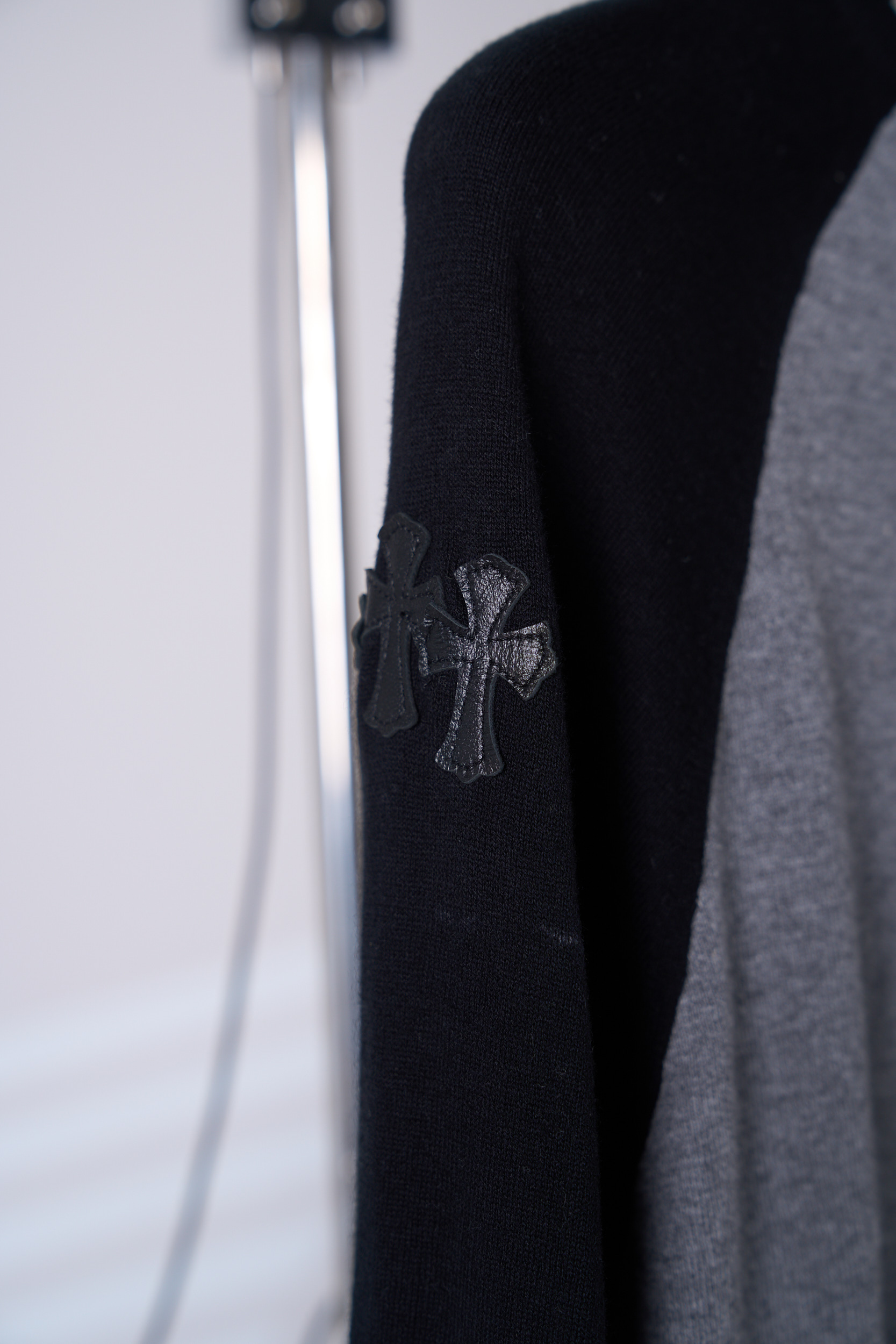 크롬하츠(CHROME HEARTS) 자수 긴팔 티셔츠 상의 의류