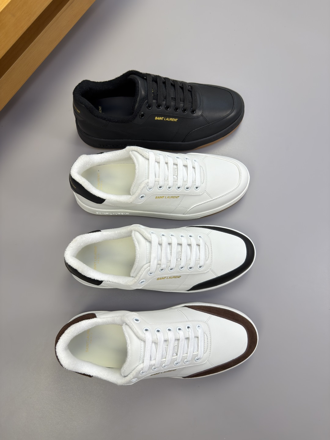 [Saint Laurent] YSL 생로랑 시그니처 로고 나파 레더 스니커즈 신발