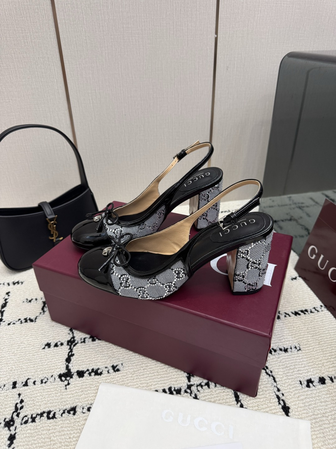 구찌(GUCCI) 홀스빗 발레리나 펌프스 신발