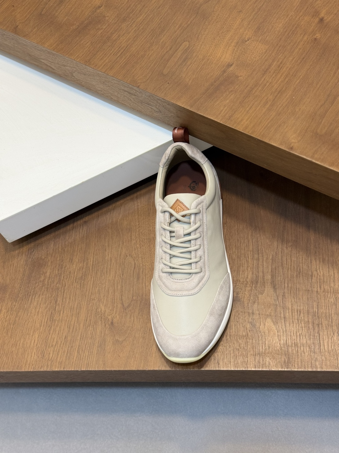 [Loro Piana] LP 로로 피아나 워크 앤 워크 / 시티 워크 스니커즈 신발