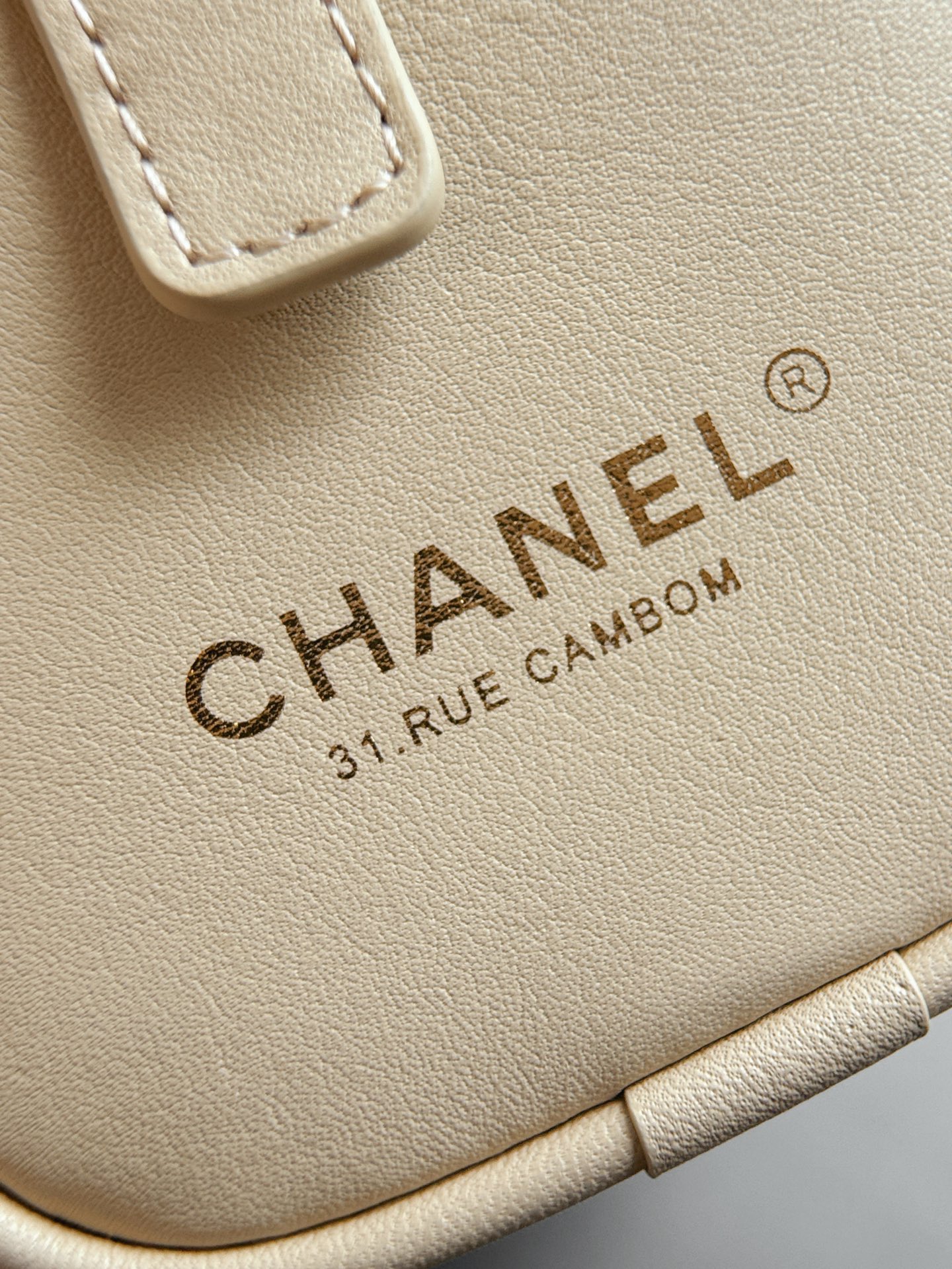 [Chanel] 샤넬 26B 볼링백 미니 가방 / AP5528