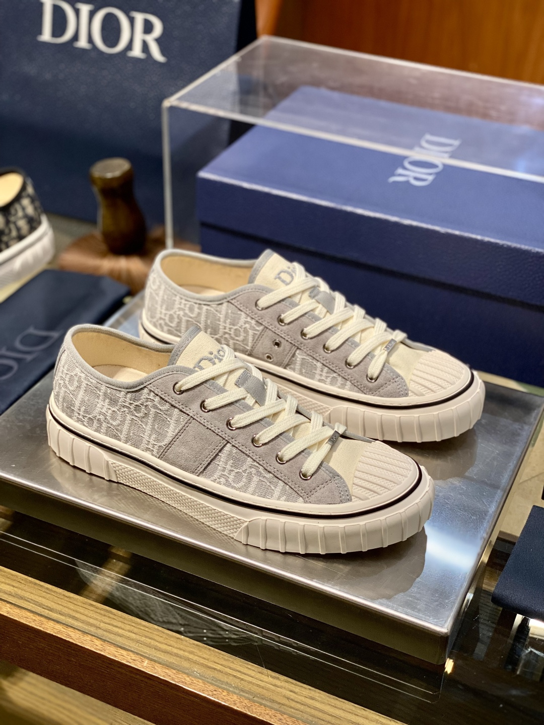 [Dior] 디올 후퍼(Hooper) 로우탑 캔버스 스니커즈 신발