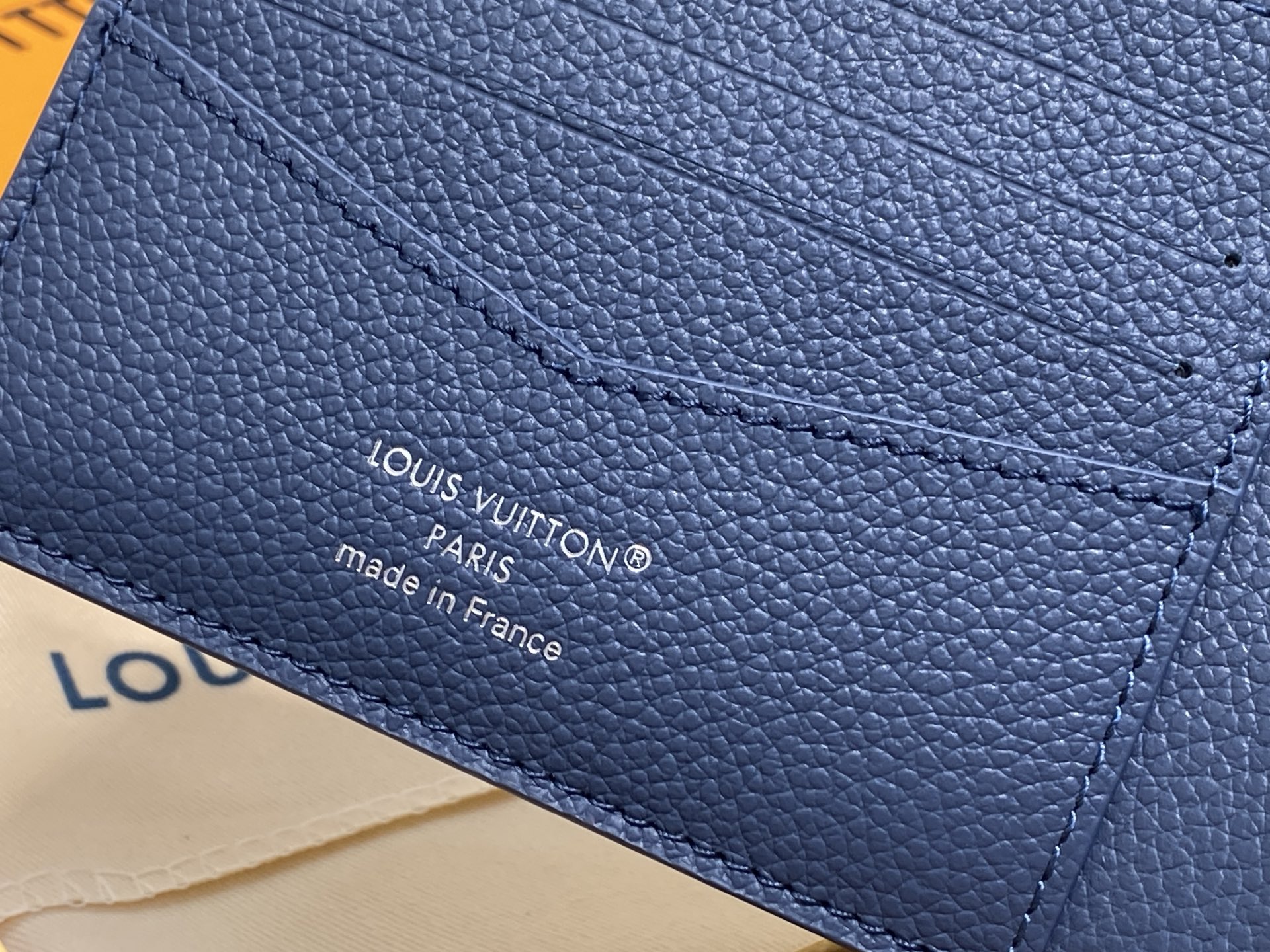 [Louis Vuitton] LV 루이비통 다모플라주 모자이크 멀티플 월릿 (블루) 지갑