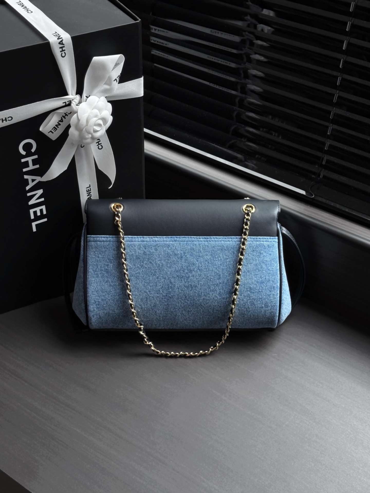 Chanel 26A 샤넬 체인 데님 바게트백 가방