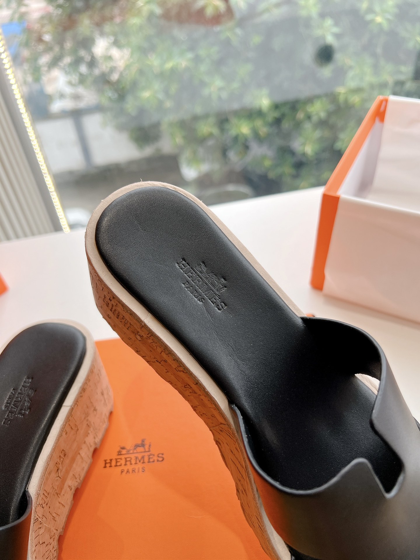 에르메스(HERMES) 웨지힐 슬리퍼 신발