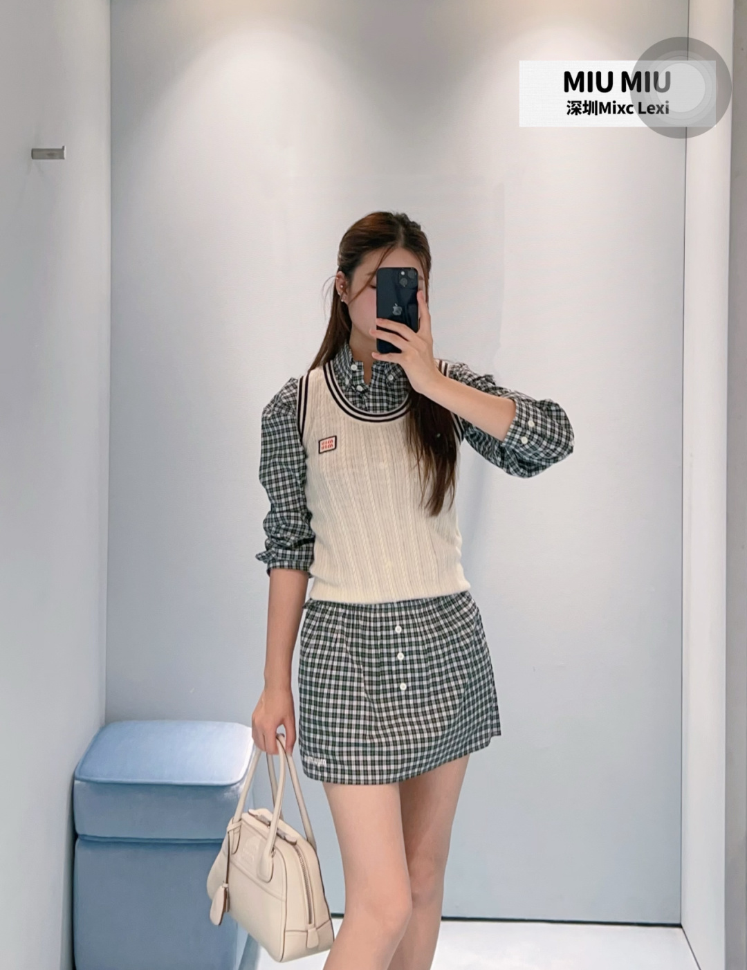 미우미우(MIU MIU) 체크 로고 자수 미니 스커트 하의 의류