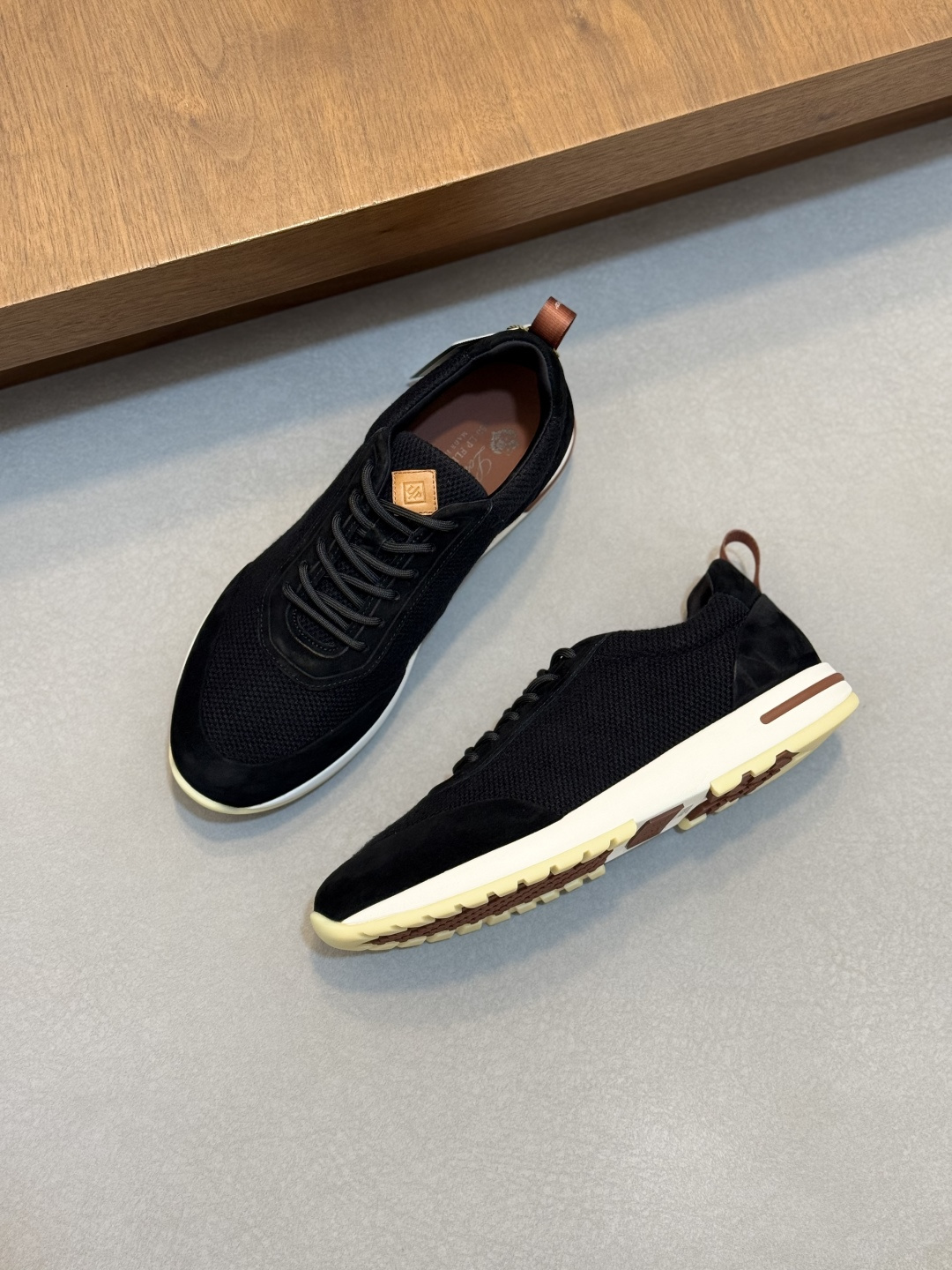 [Loro Piana] LP 로로 피아나 워크 앤 워크 / 시티 워크 스니커즈 신발