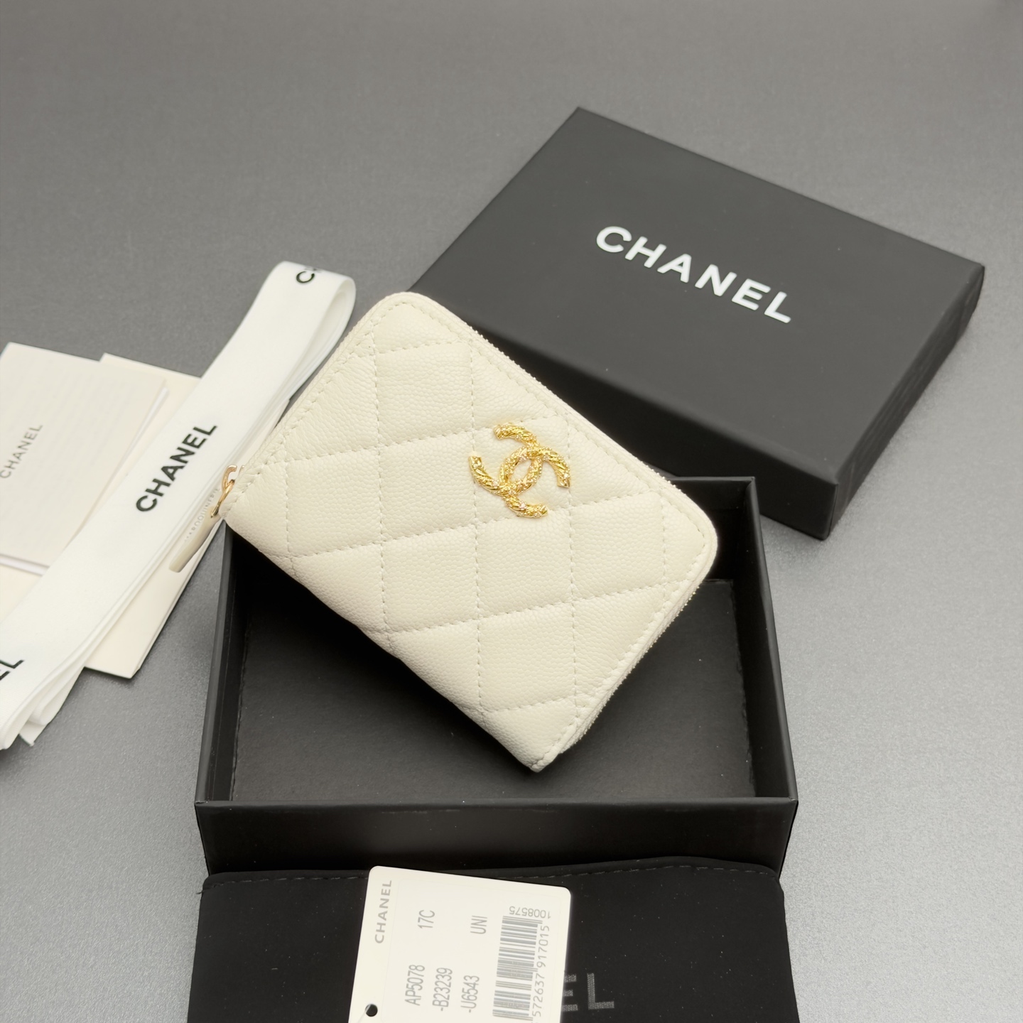 [Chanel] 샤넬 26SS 캐비어 멀티 젬스톤 미니 지퍼 코인 퍼스 지갑
