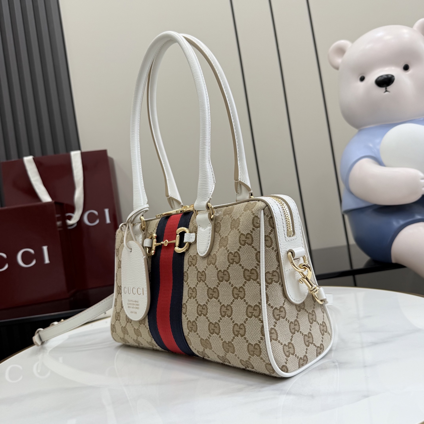 GUCCI 구찌 Gucci NY 컬렉션 보르세토(Borsetto) 캔버스 핸드백 - 화이트/샌드 가방