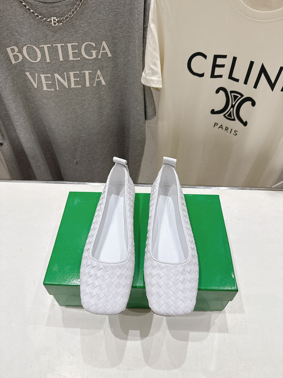 보테가베네타(Bottega Veneta) 아스테어 우븐 로퍼 신발