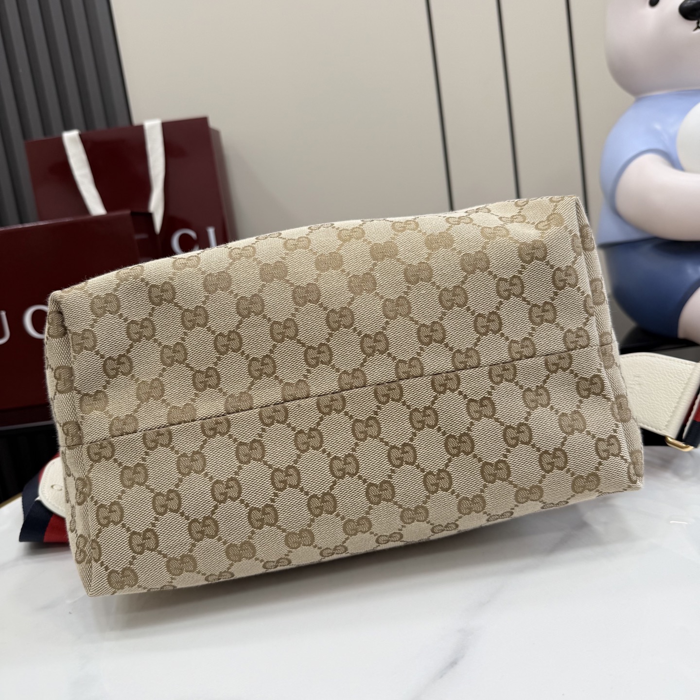 GUCCI 구찌 Gucci NY 컬렉션 브레라(Brera) 캔버스 토트백 - 샌드/화이트 가방