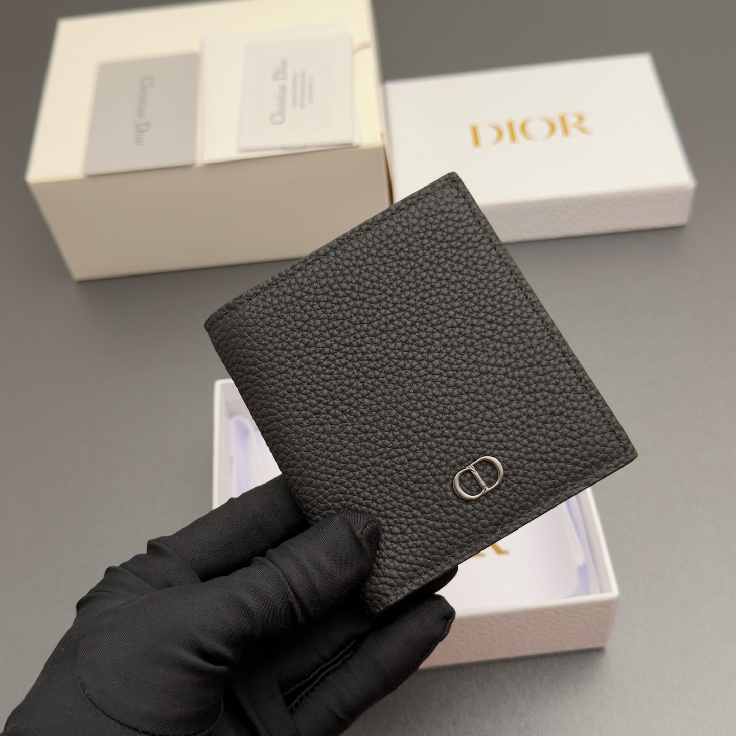 Dior 디올 맨즈 쇼트 바이폴드 지갑