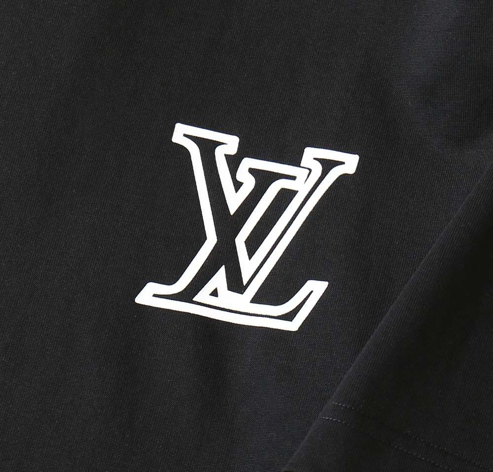 루이비통(LV) 핸드라이팅 모노그램 로고 반팔 티셔츠 상의 의류