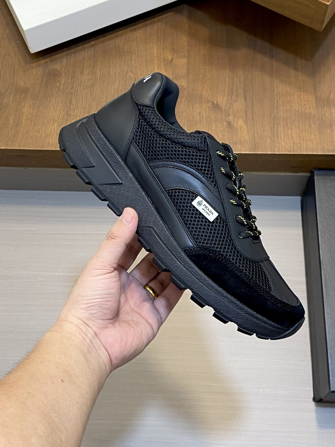 [Prada] 프라다 Montecarlo Re-Edition 몬테카를로 리에디션 레더 스니커즈 신발