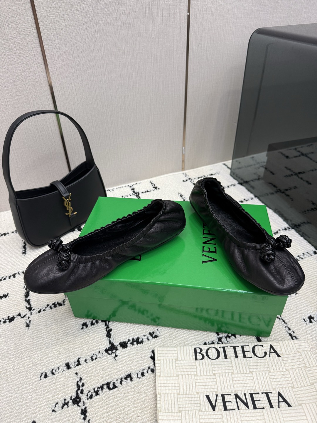 보테가 베네타(BOTTEGA VENETA) 판타스미나 발레리나 플랫 신발