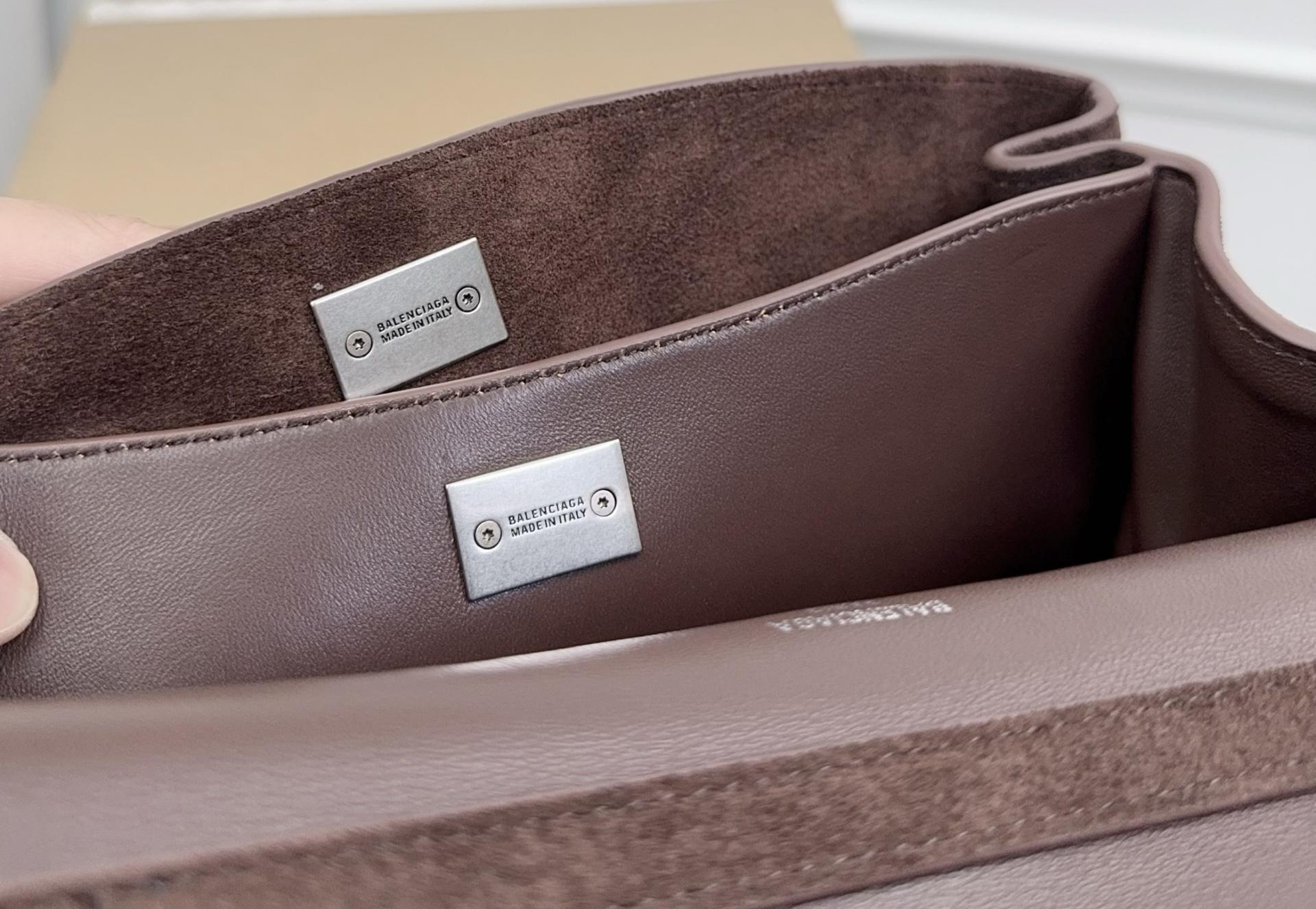 BALENCIAGA 발렌시아가 Rodeo 로데오 스몰 핸드백 (스웨이드 카프스킨 / 램스킨 라이닝) 가방