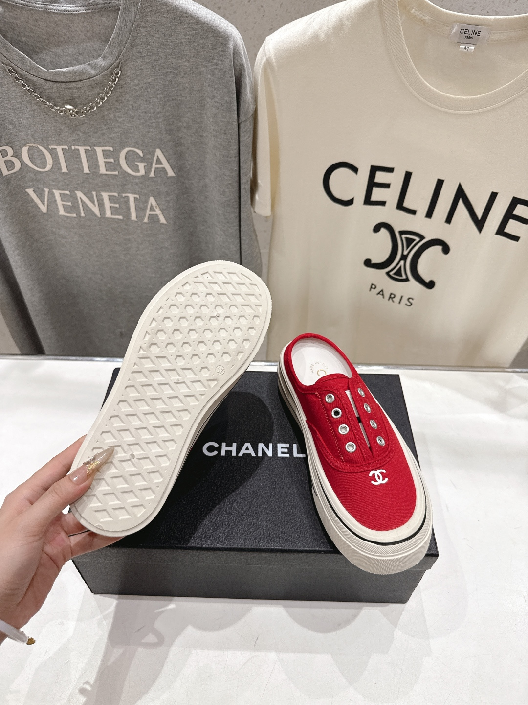 샤넬(CHANEL) 캔버스 뮬 스니커즈 신발