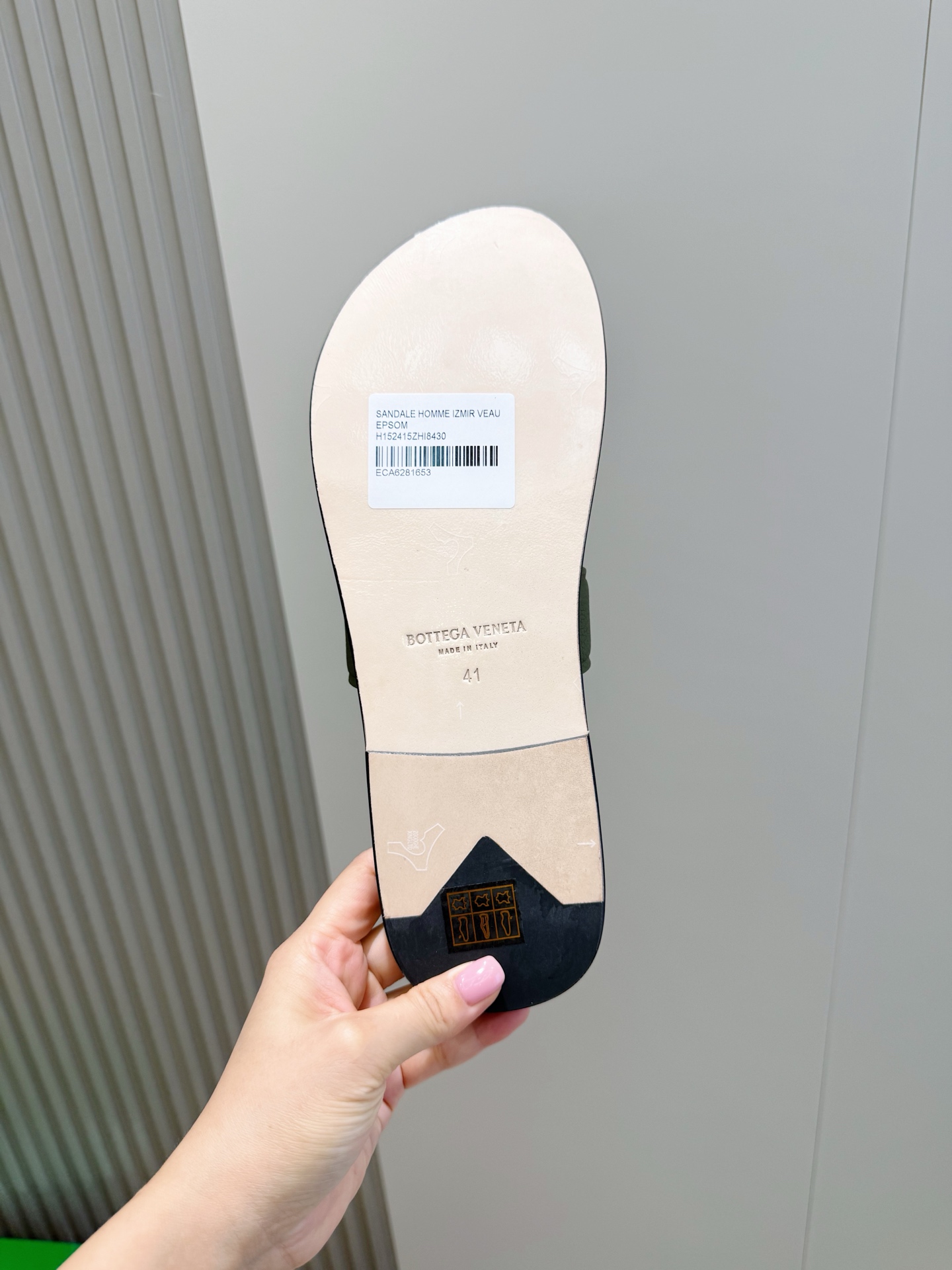 [Bottega Veneta] BV 보테가 베네타 웨이브 인트레치아토 레더 뮬 / 슬라이드 슬리퍼 신발