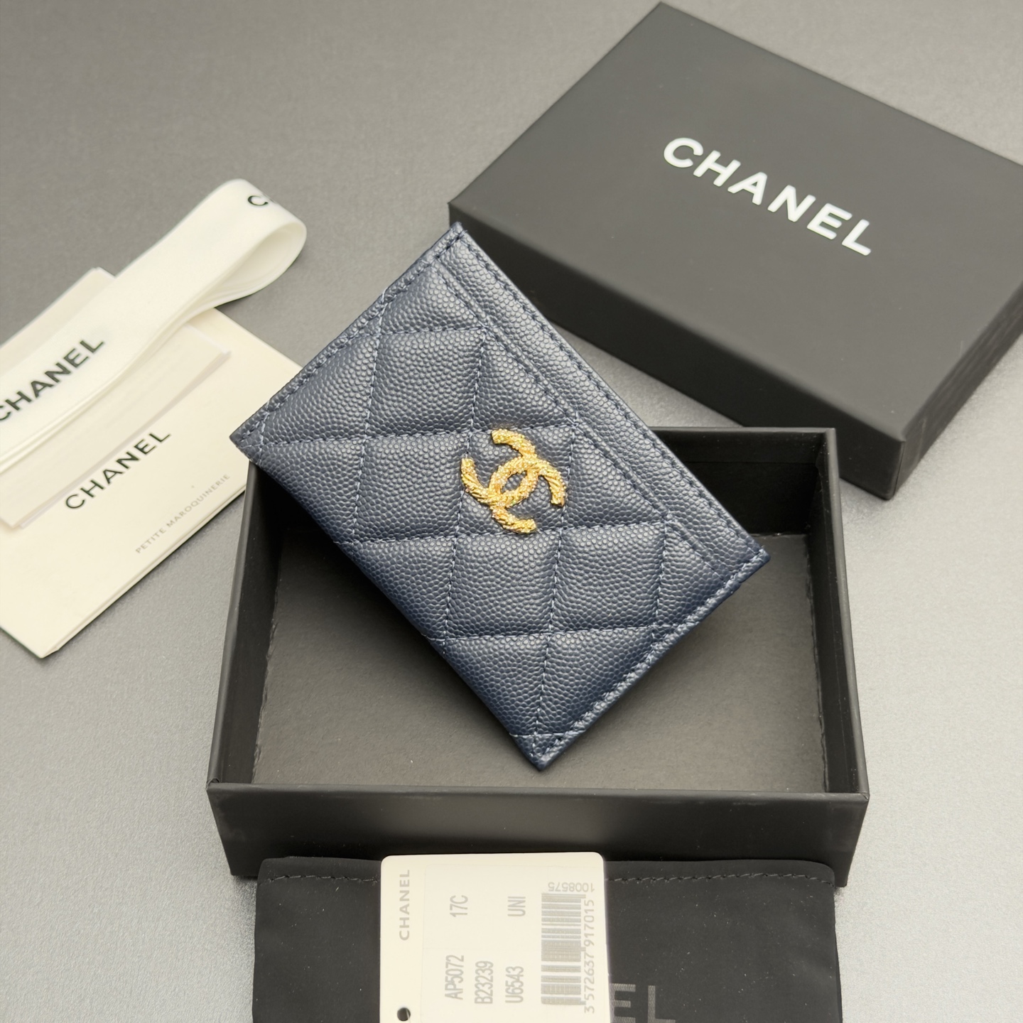 [Chanel] 샤넬 26SS 캐비어 멀티 젬스톤 슬림 카드 홀더 지갑
