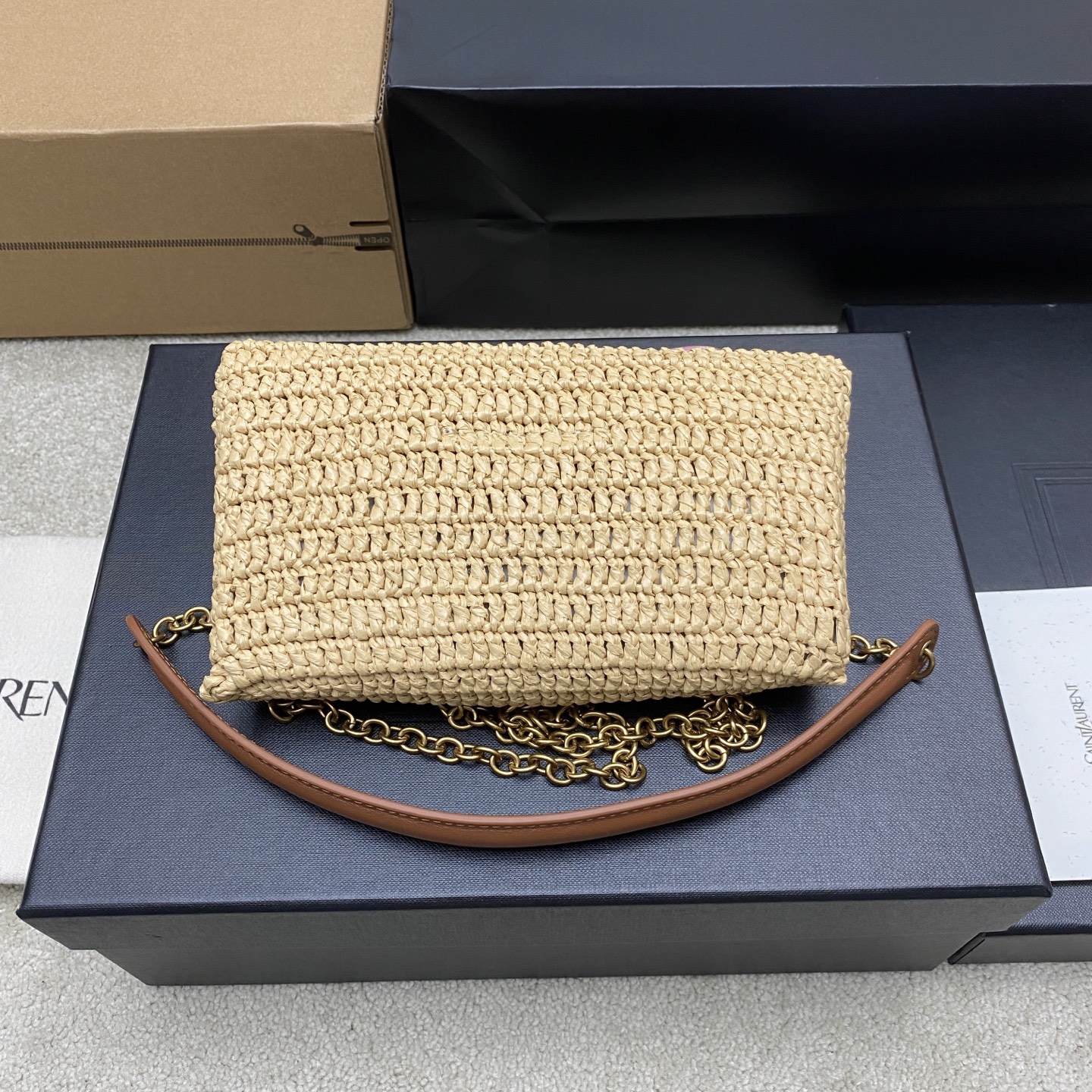 YSL 생로랑 칼립소(Calypso) 미니 체인 백 가방