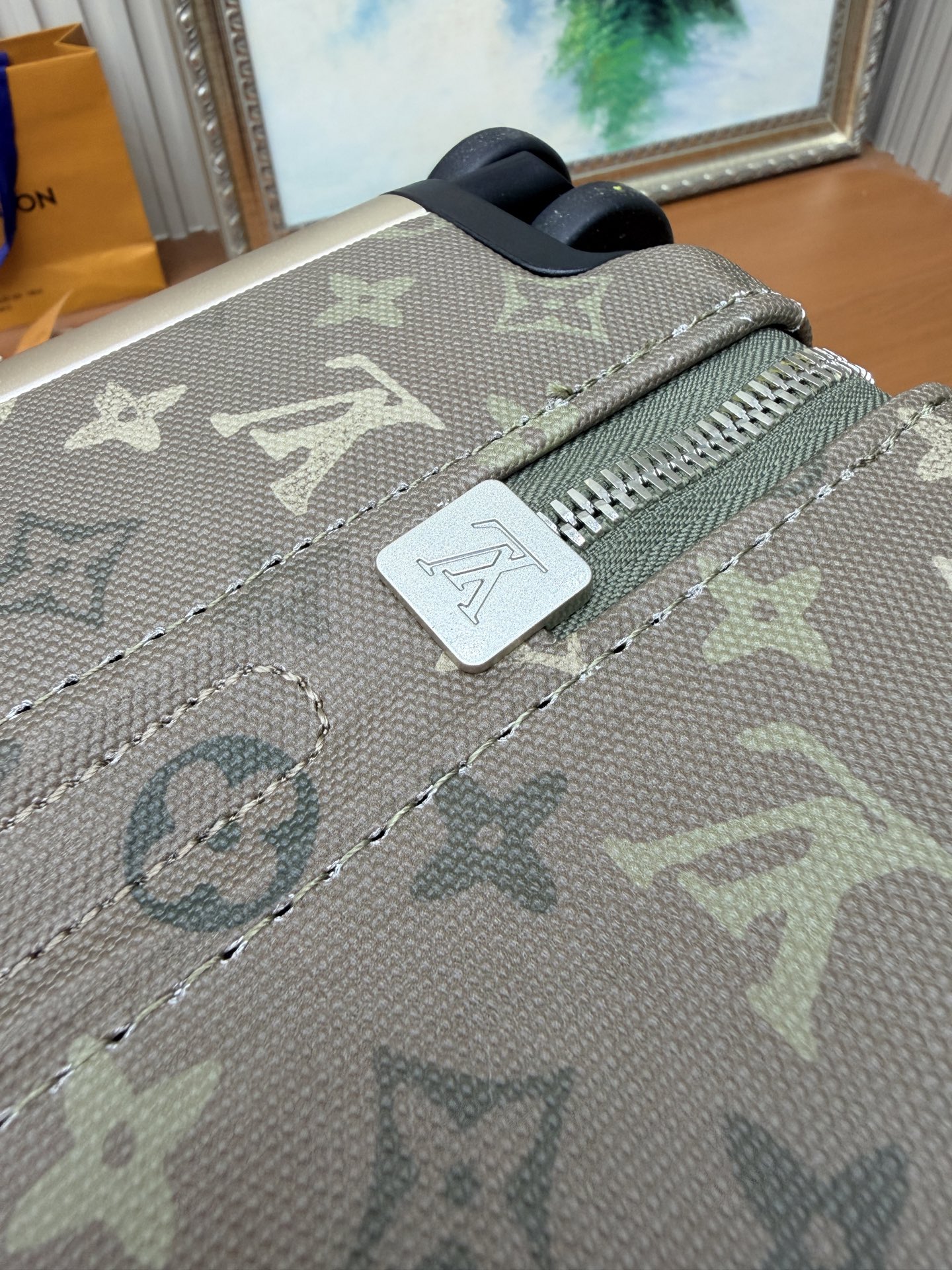[Louis Vuitton] LV 루이비통 AM26958 최고급 오리지널 캐리어 (기내 반입 가능)