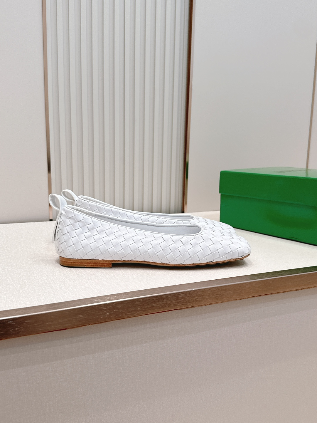보테가 베네타(BOTTEGA VENETA) 위빙 메리제인 플랫 발레 슈즈 신발