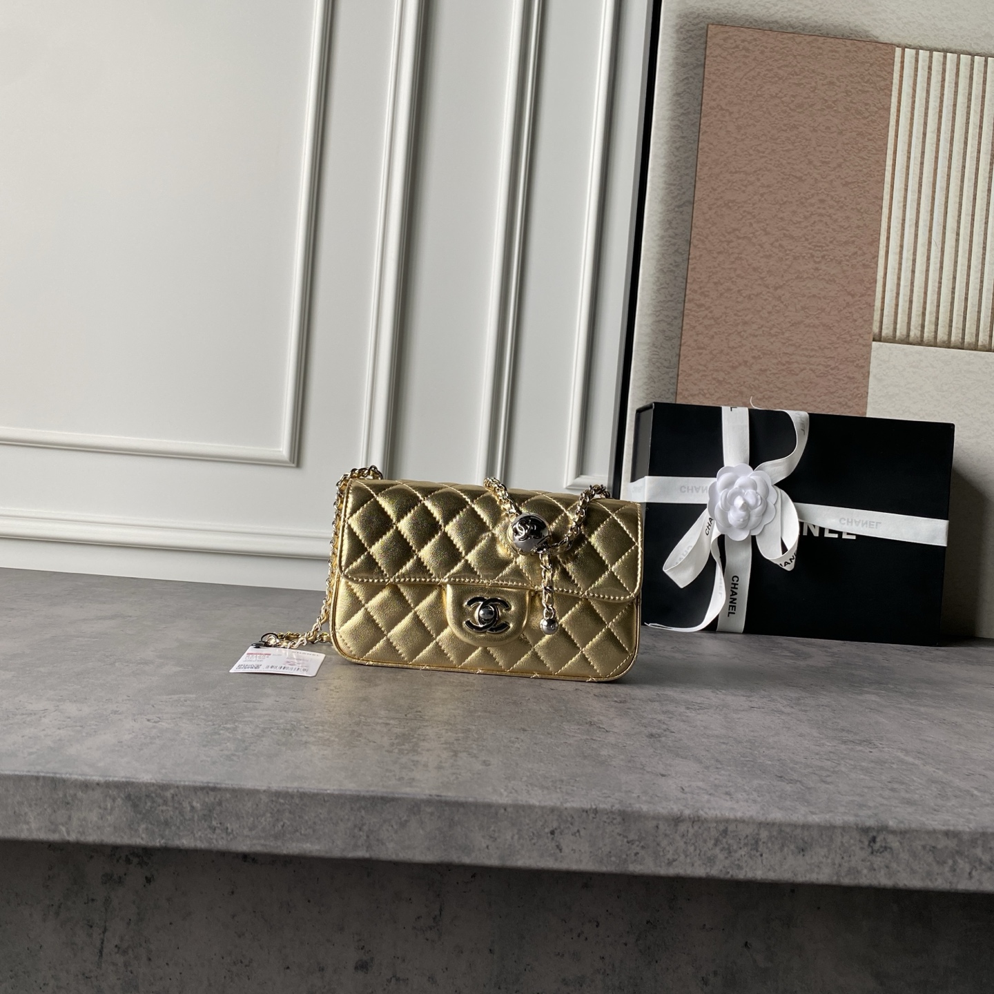 Chanel 26A Mini Classic Flap 샤넬 클래식 플랩 가방