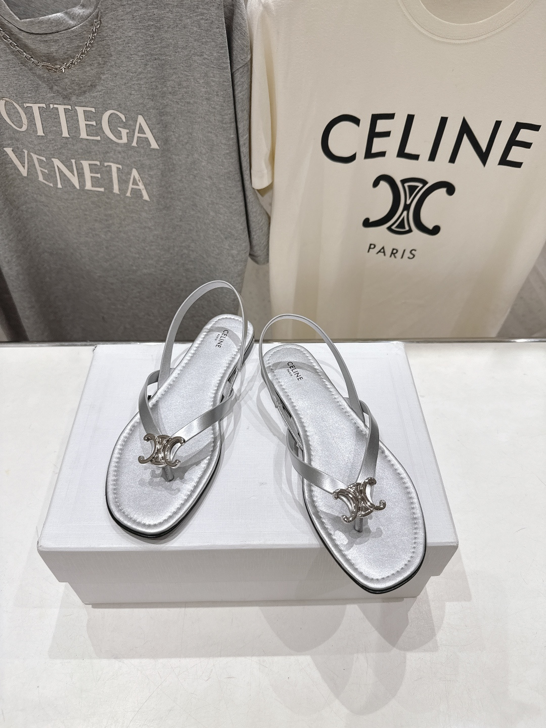 셀린느(CELINE) 트리옹프 로마 샌들 신발