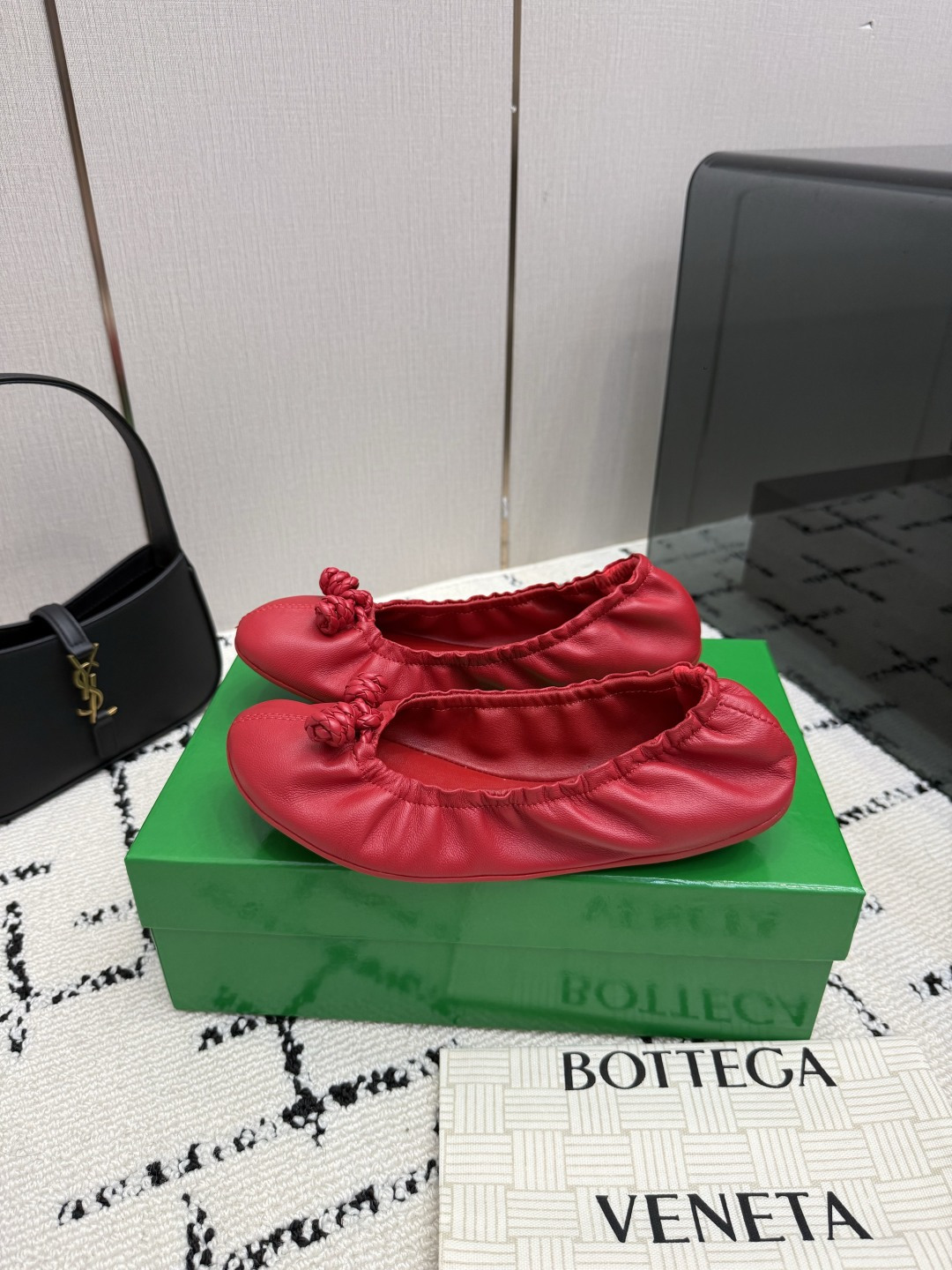보테가 베네타(BOTTEGA VENETA) 판타스미나 발레리나 플랫 신발