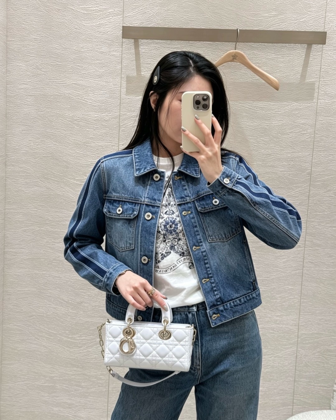 디올(DIOR) 사이드라인 워싱 데님 트러커 재킷 상의 의류