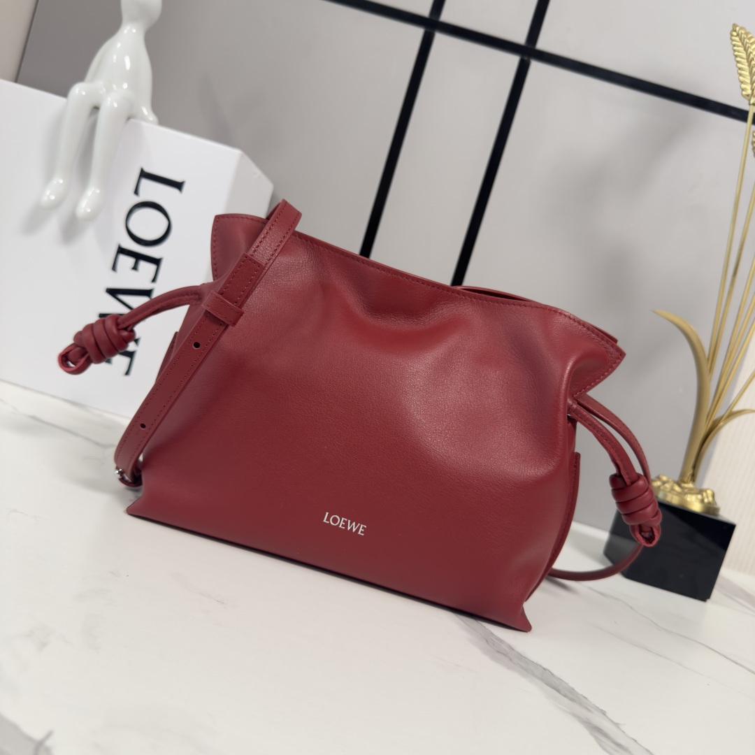 LOEWE 로에베 Flamenco 플라멩코 퍼스 나파 카프스킨 파우치 숄더백 가방