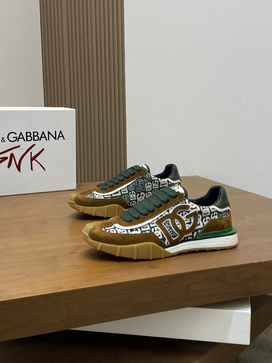 [Dolce & Gabbana] D&G 돌체앤가바나 프리미엄 믹스드 레더 럭셔리 스니커즈 신발