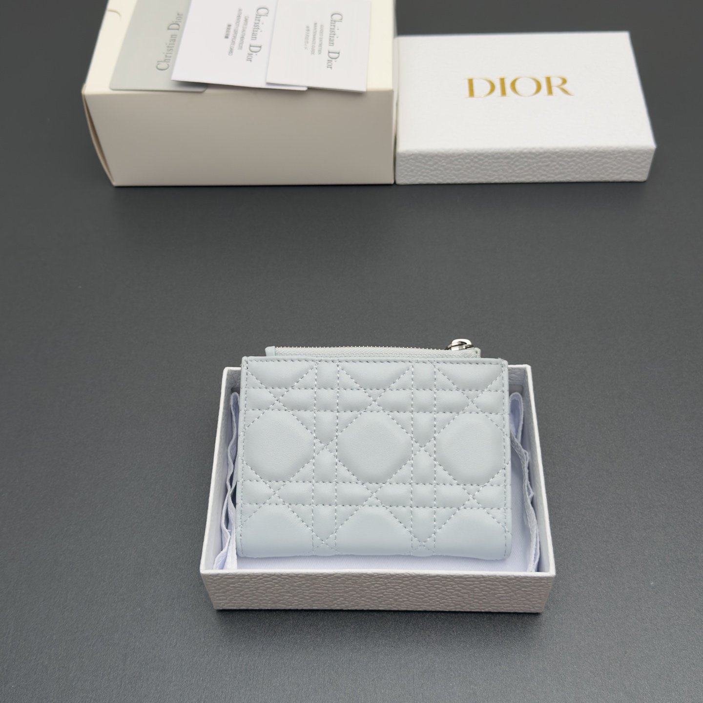 [Dior] 디올 Lady Dahlia 레이디 달리아 울트라 까나쥬 램스킨 미니 지갑 / S2605