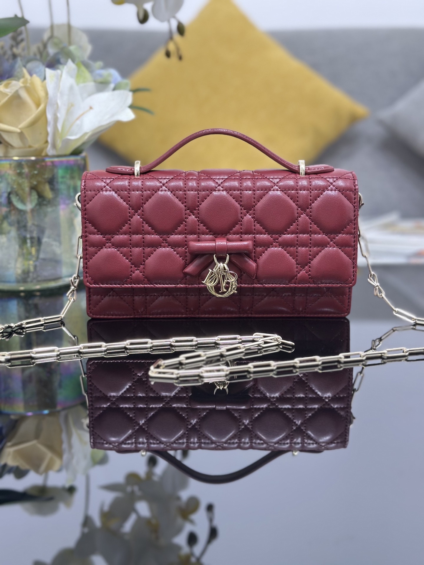 [Dior] 디올 미스 디올(Miss Dior) 보우 램스킨 탑핸들 체인 파우치 (WOC) 가방 복제