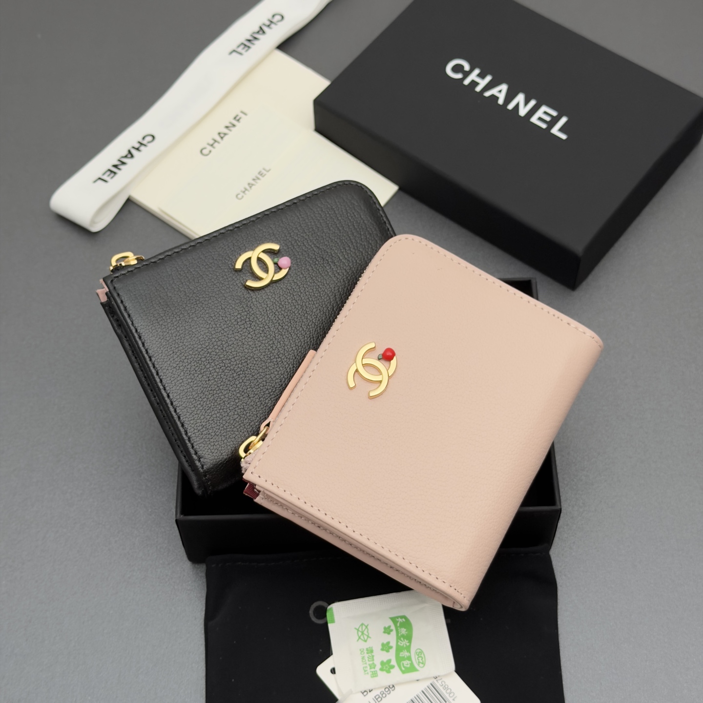 [Chanel] 샤넬 메탈 로고 L자 지퍼 미니 지갑
