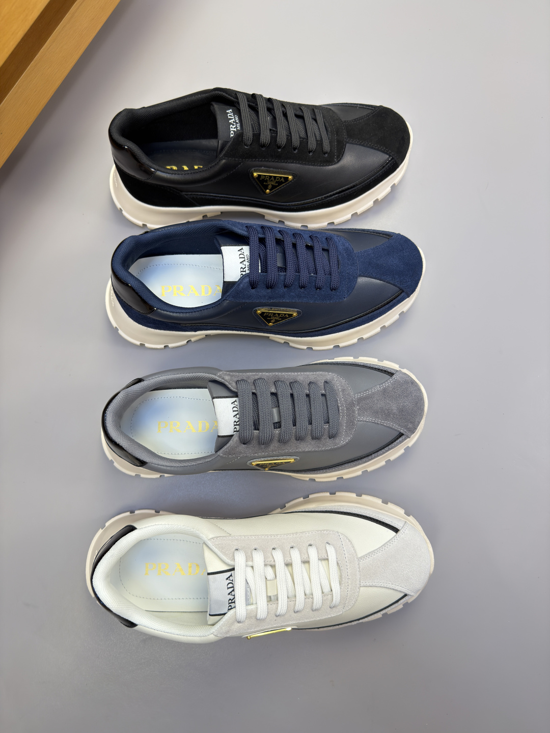 [Prada] 프라다 풀그레인 & 스웨이드 콤비 레더 스니커즈 신발