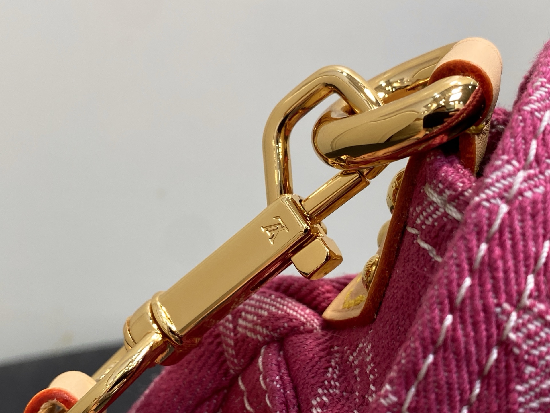 [Louis Vuitton] LV 루이비통 모노그램 데님 선셋 백 (로즈 핑크) 가방