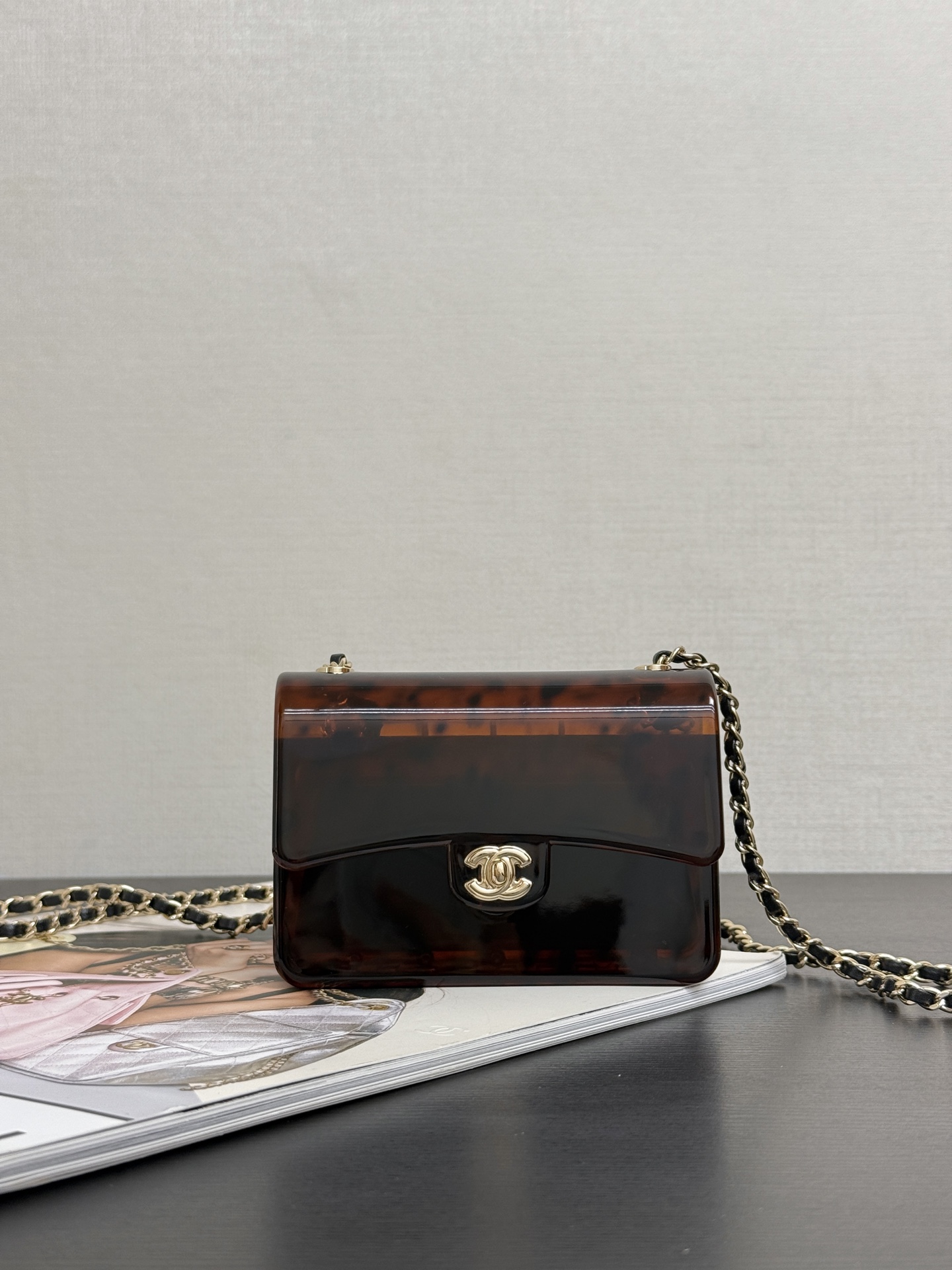 [Chanel] 샤넬 26C 빈티지 레트로 토티스쉘 미니 콤팩트 백 가방