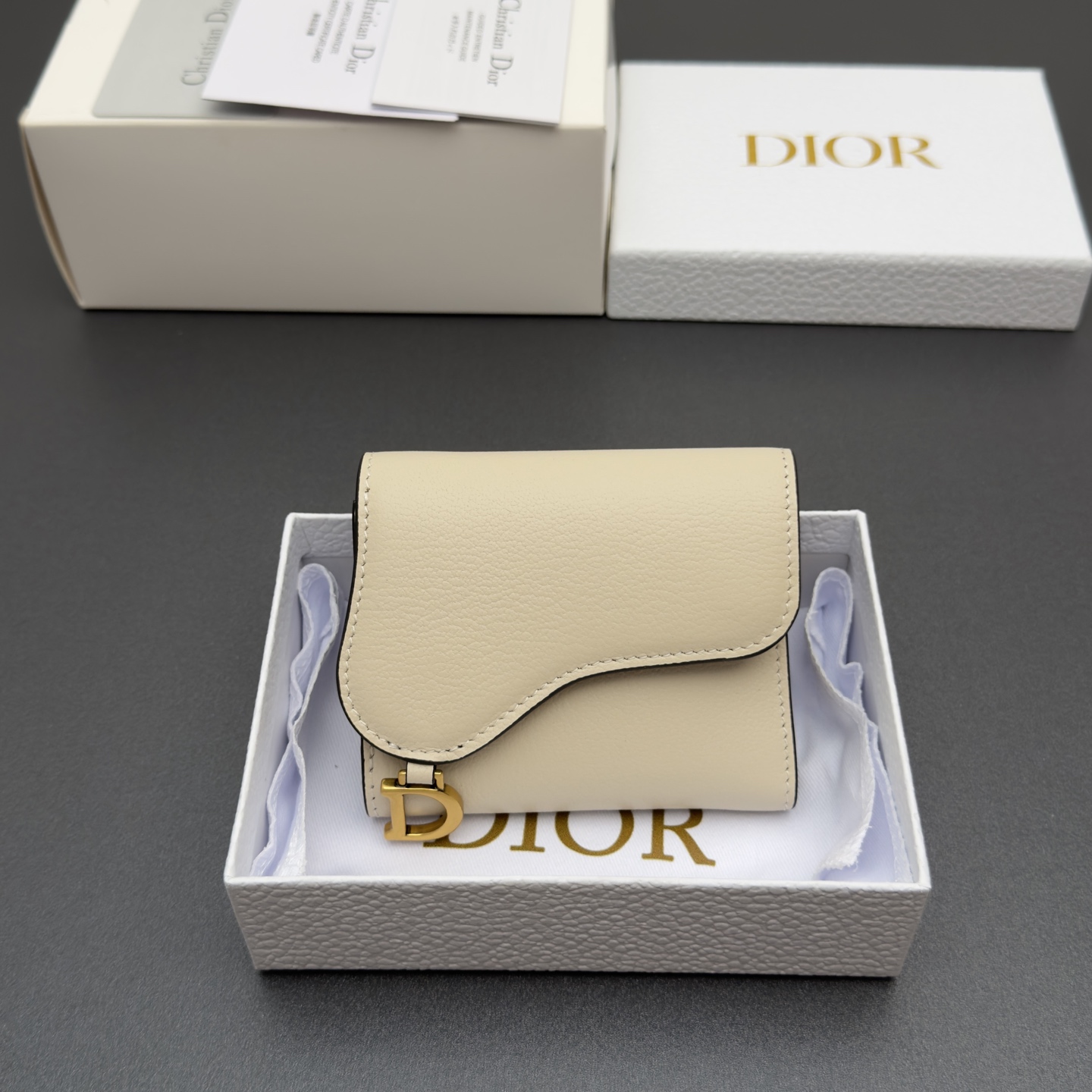 [Dior] 디올 Lotus 로터스 새들 고스트 그레인드 미니 지갑