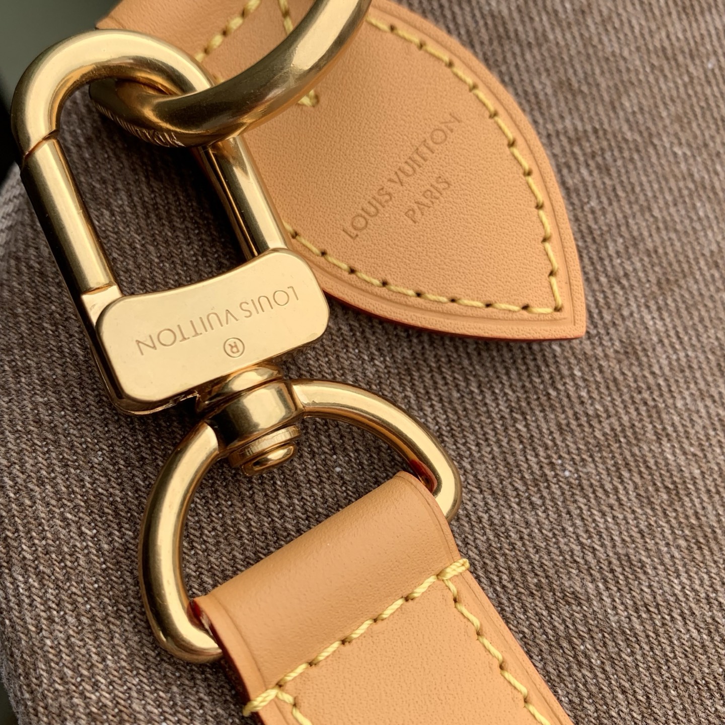 LOUIS VUITTON LV 루이비통 Speedy Bandoulière 스피디 반둘리에 30 백 (워시드 데님) 가방